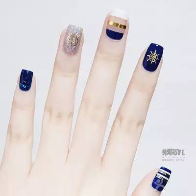 秋冬美甲最新款,与自然美景的时尚对话