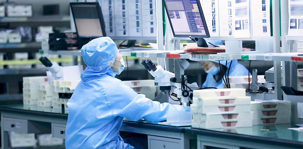 全球瞩目的疫情纪实,新肺炎最新地图实时更新