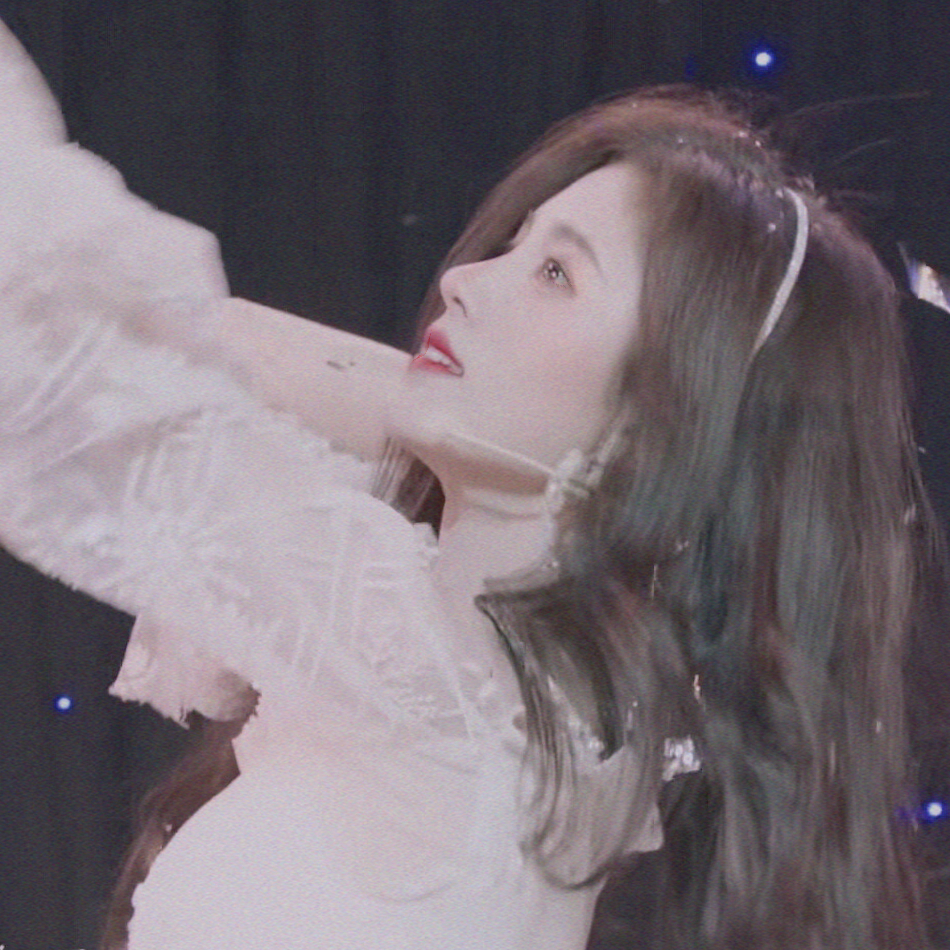 鞠婧祎最新舞台头像揭秘，背后的故事与魅力展现