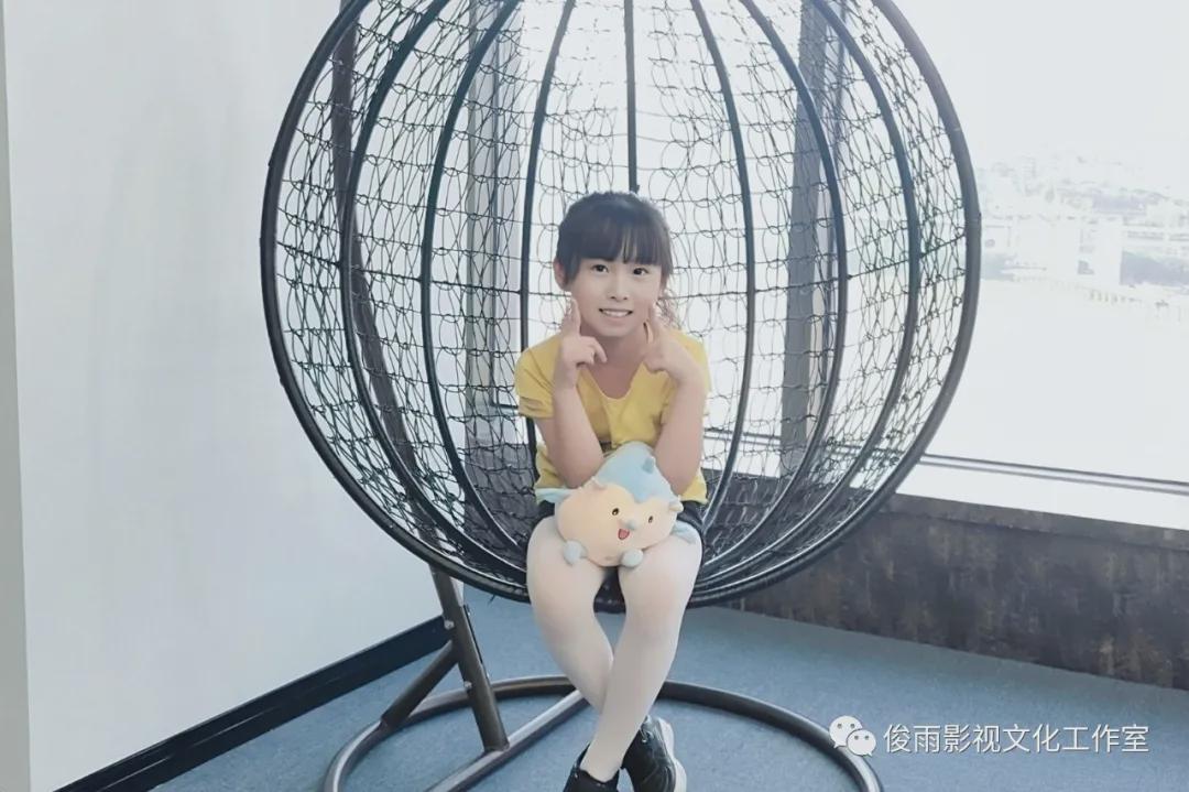 新澳全年免费资料大全,全面设计实施_CLN55.311电影版