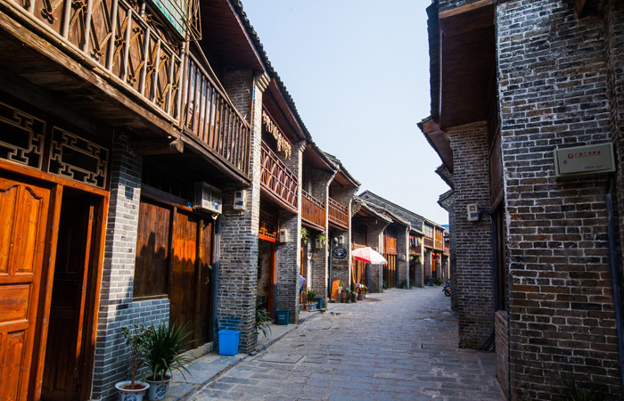 西水股份,小巷中的隐藏宝藏,独特环境引探索热潮,最新动态揭秘