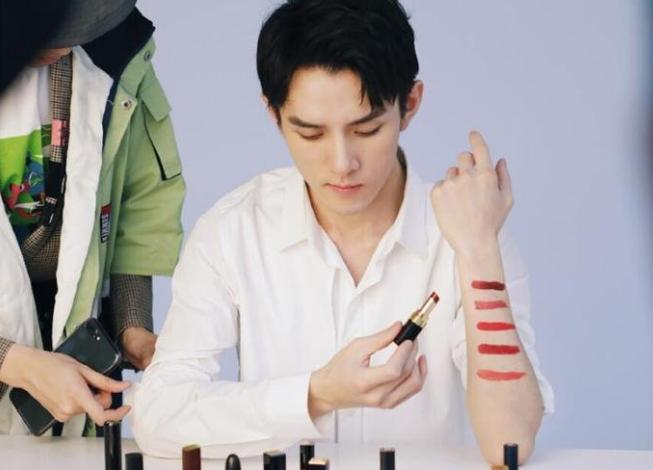 李佳琦直播间最新预告，时尚美妆与潮流新品大揭秘