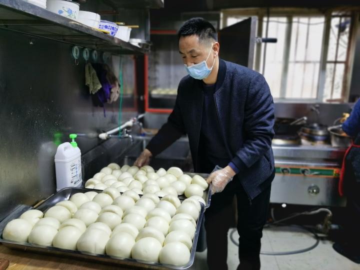 成都成华区疫情下的科技守护者，智能生活的最新进展