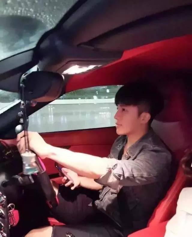 最新科技产品介绍,功能亮点、使用体验与科技的改变生活