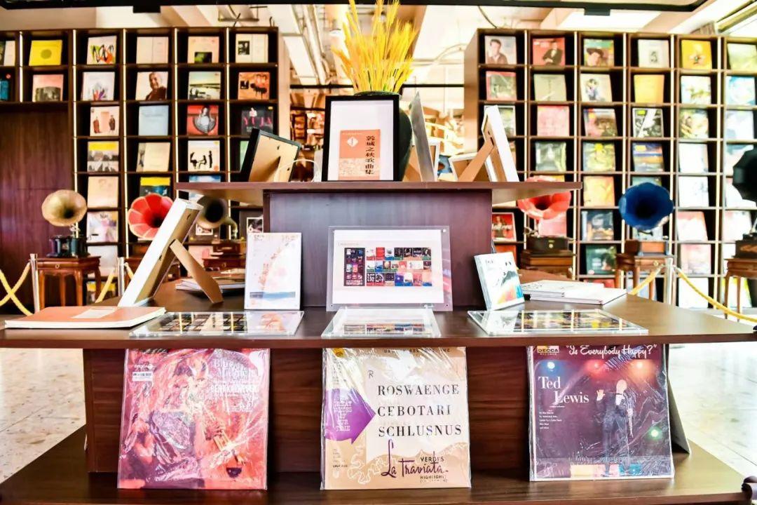 大学整合最新消息,大学整合最新消息,开启智慧之门,自信成就未来