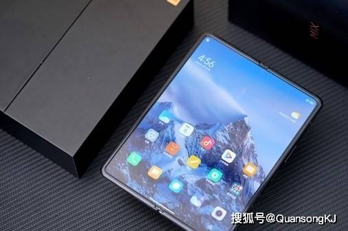 小米手机最新折叠屏技术革新,引领折叠时代风潮!
