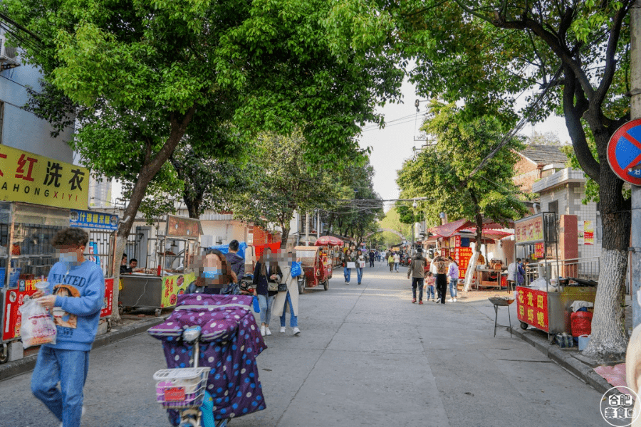 官亭路小吃街最新探秘，自然美景与味蕾之旅的完美结合