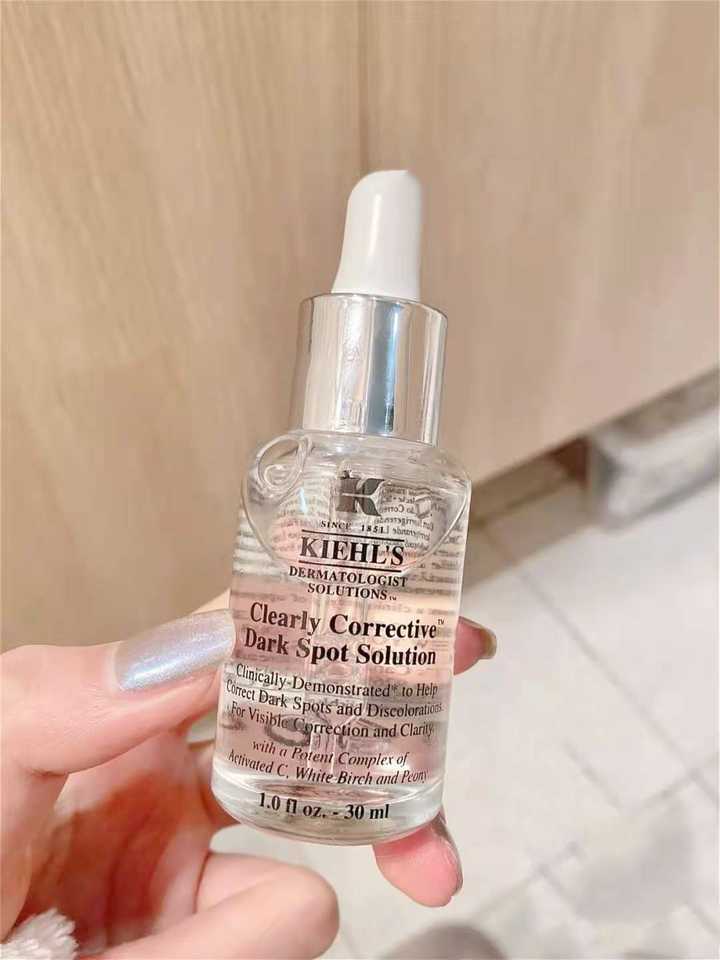 最新美白淡斑精华，重塑肌肤亮白新境界的秘诀