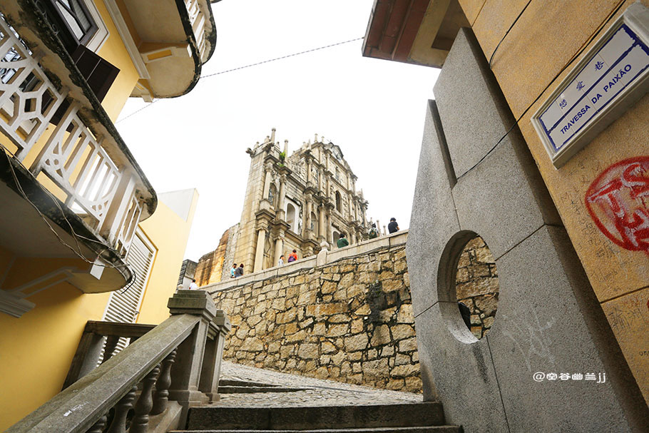 大三巴一肖一码的资料,社会责任实施_GOO23.828定义版