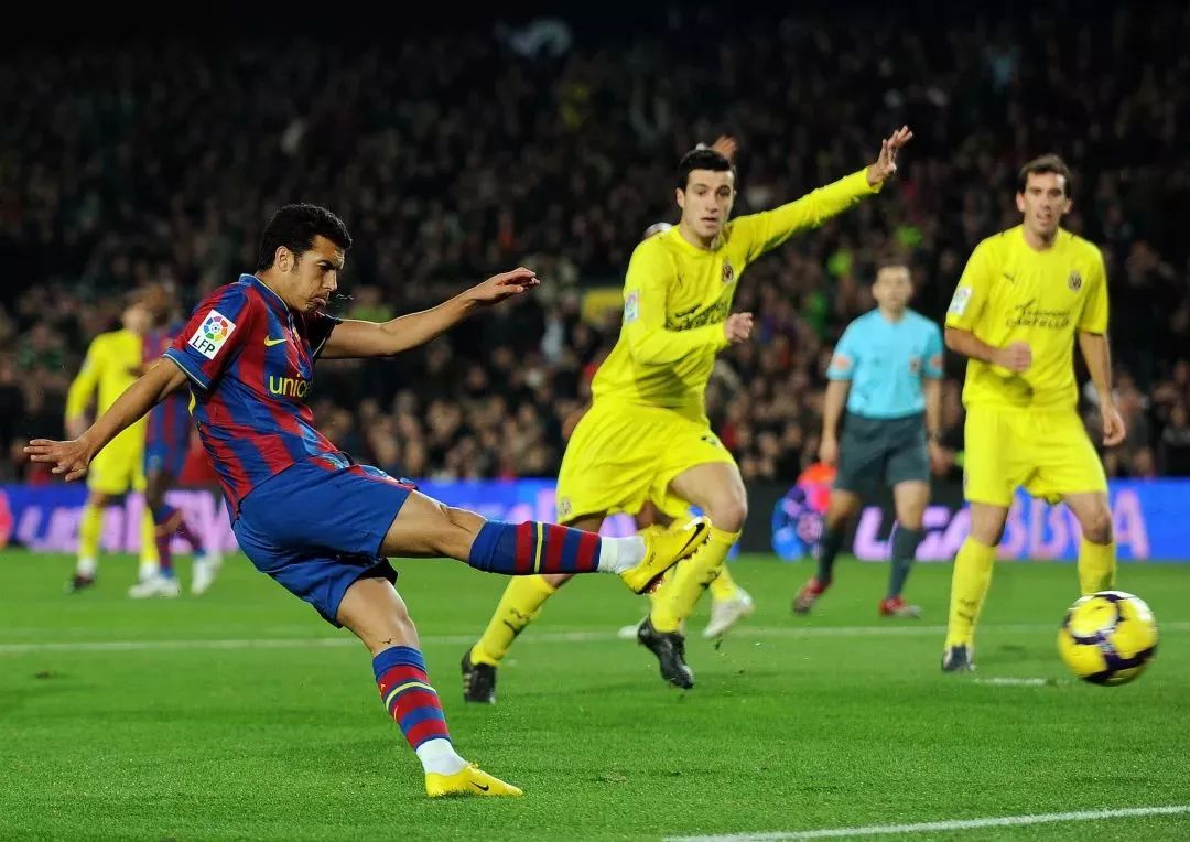 巴萨最新官方海报，变化的力量，自信与成就感的源泉展现风采