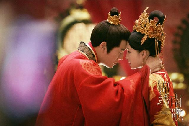 锦绣南歌最新剧情，自信与成长旋律，角色蜕变绽放光彩