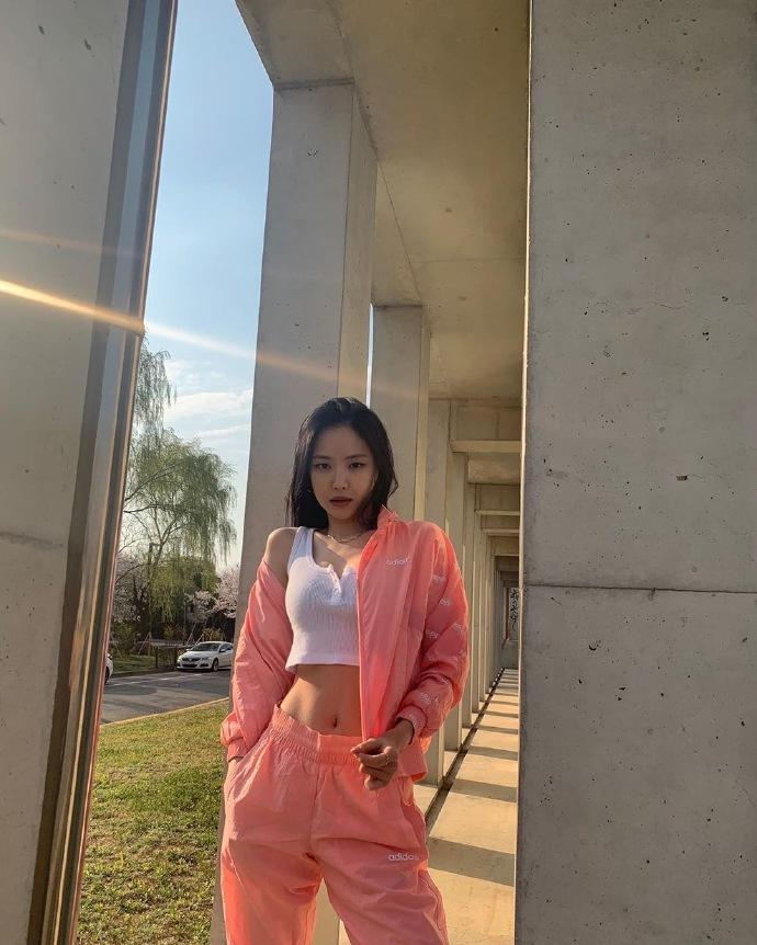 远离非法私服，拥抱正能量，励志与学习带来的自信与成就感