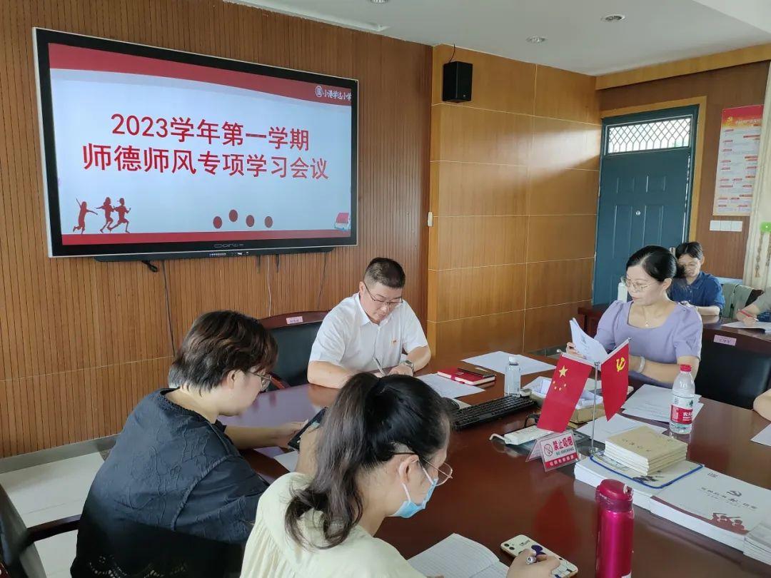 浙江宁波台风警报，风暴之眼下的城市坚守战