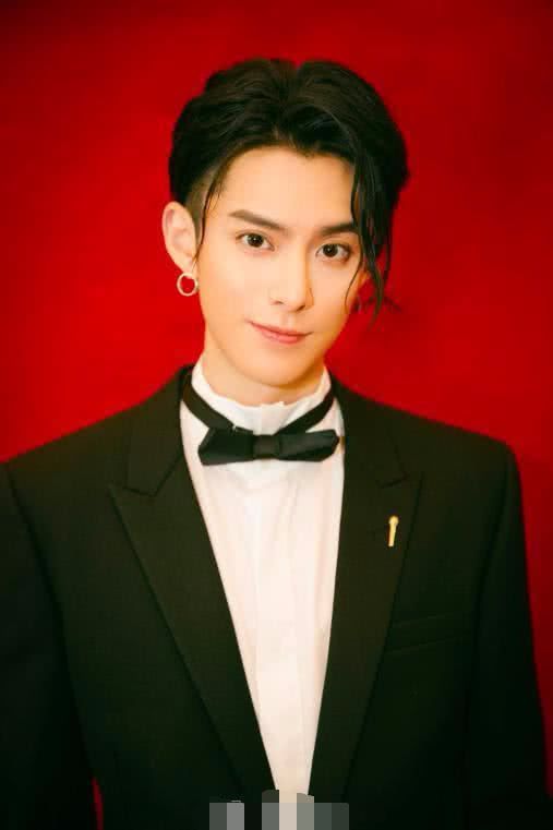 宋亚轩篮球之旅,自信与成就感的绽放