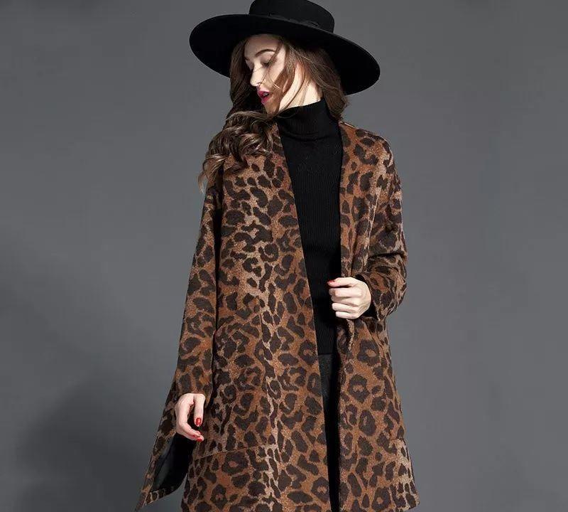 最新皮草穿搭潮流，时尚与优雅的完美融合