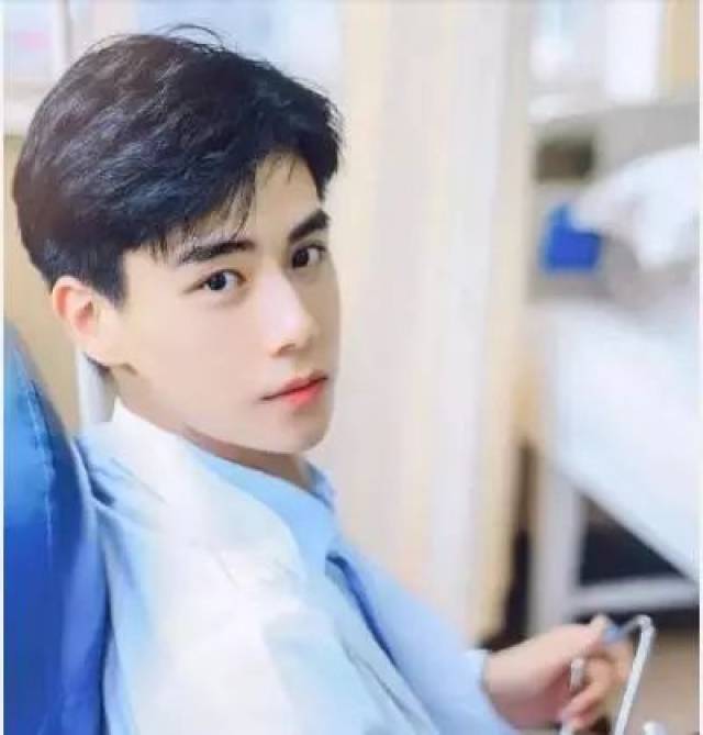 胡兮最新动态更新