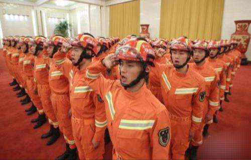 2025军人涨薪最新消息公布,实证分析细明数据_RBB47.266潮流版