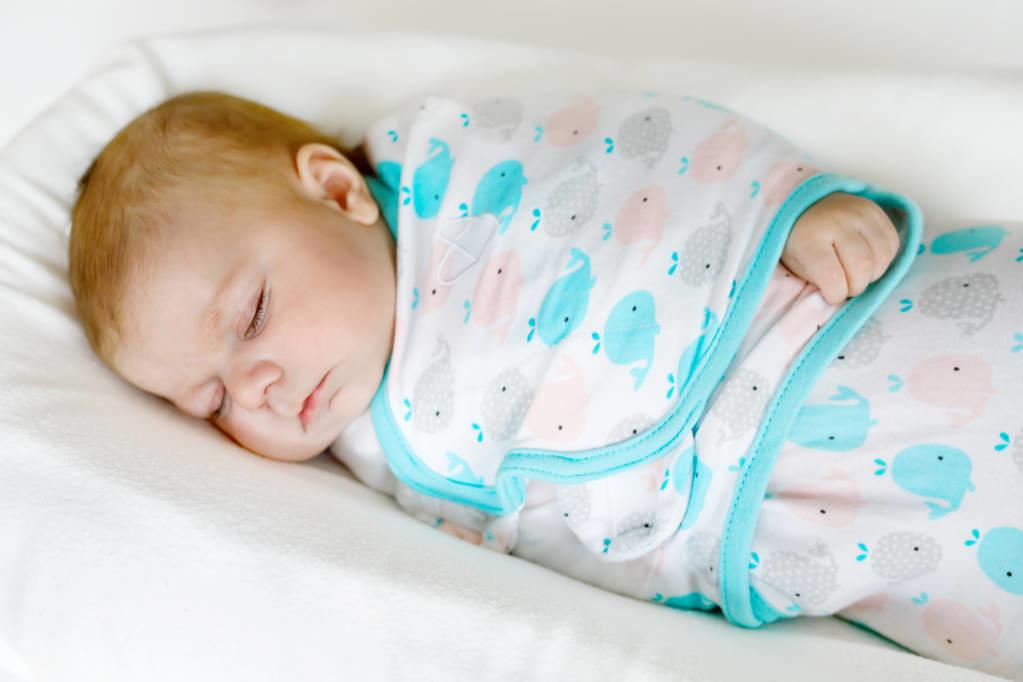 联想最新版电脑在2018年的表现，创新与市场的双刃剑效应