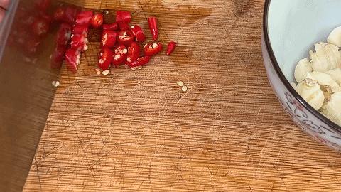 苍山大蒜最新价格行情揭秘，小巷深处的宝藏与蒜香动态更新