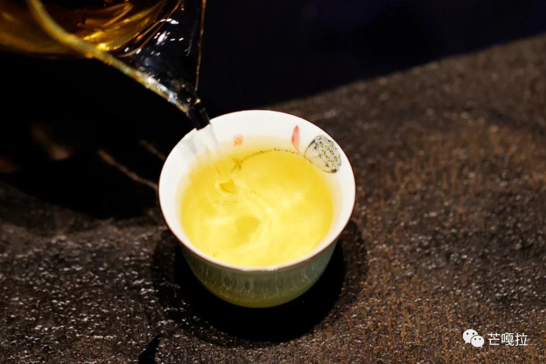 漫芽糖最新版，小巷中的甜蜜秘境探索