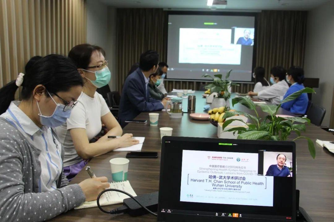 美国新冠疫情最新动态,巷深小店抗疫奇遇与一线抗疫故事