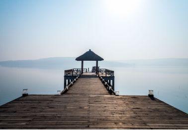 铁矿石涨价背后的美景之旅,探寻内心平静的探险之旅