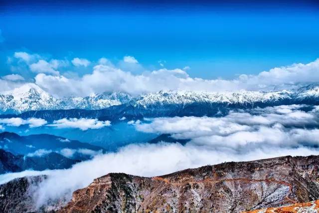 刘明月最新动态,自然美景之旅,探寻内心平和与宁静的旅程