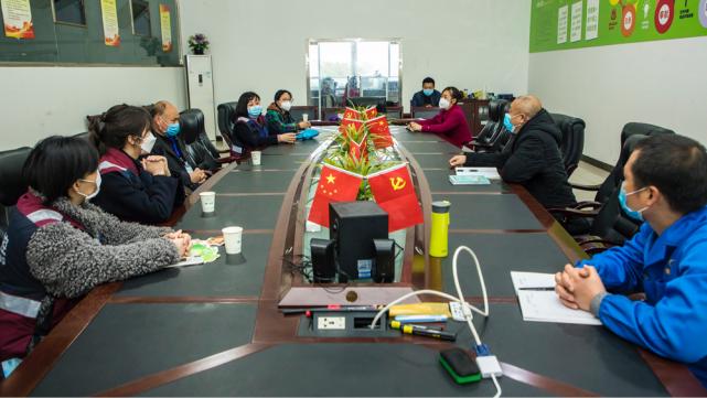 新冠疫情最新动态与大自然中的微笑与平静之旅