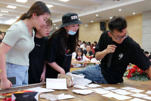 墙裂最新地址及其观点论述