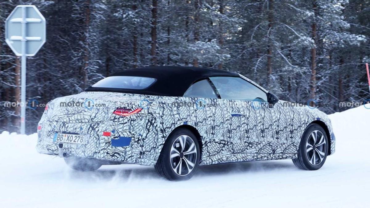 奔驰E级内饰揭秘，小巷中的豪华宝藏