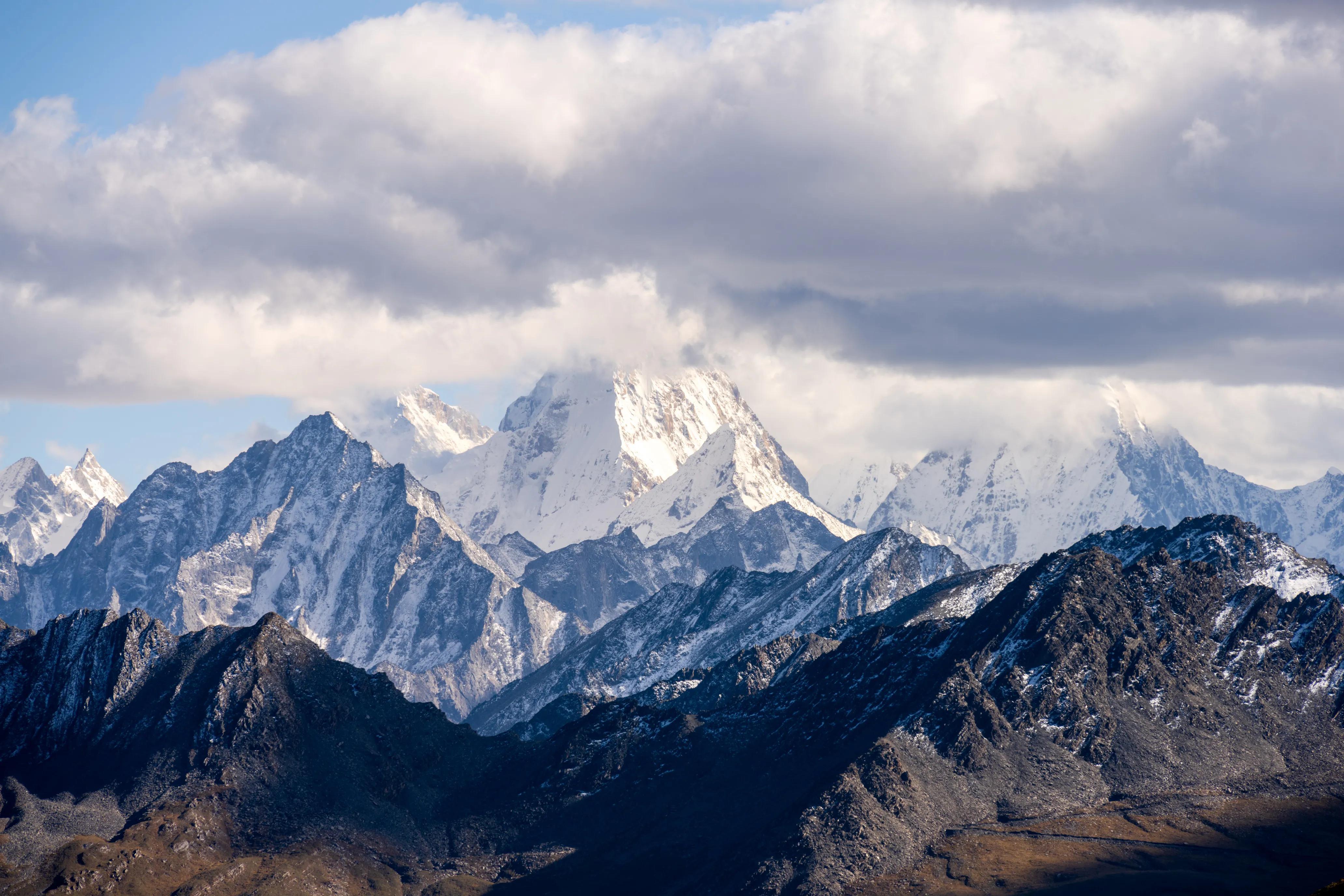 尼康最新款相机，自然美景探索的绝佳旅行伴侣