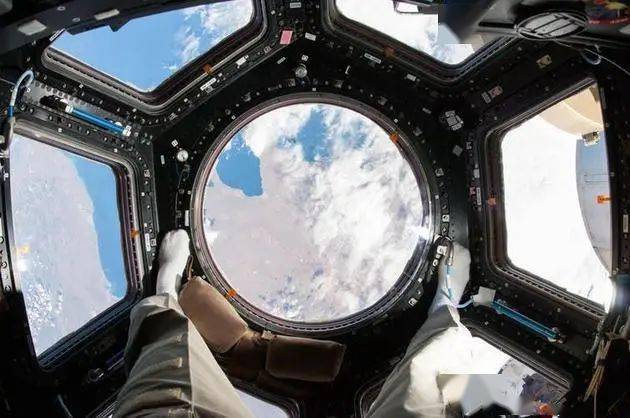 迷你世界日常生活最新探索,虚拟世界对现实生活的影响