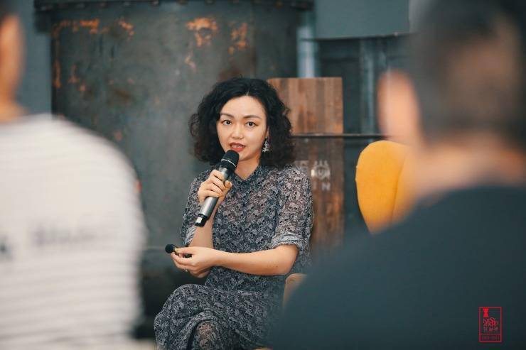 2024年澳门特马今晚,深层设计解析策略_专业款1.135-4