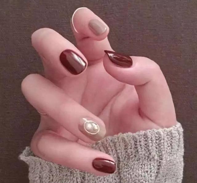 秋冬美甲最新款详解与步骤指南