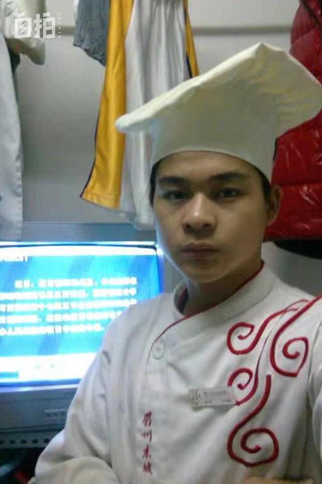 严朝君新职务揭秘，厨房主管的日常趣事