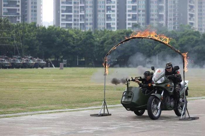 澳门传真资料查询2024年,方案优化实施_漏出版98.289