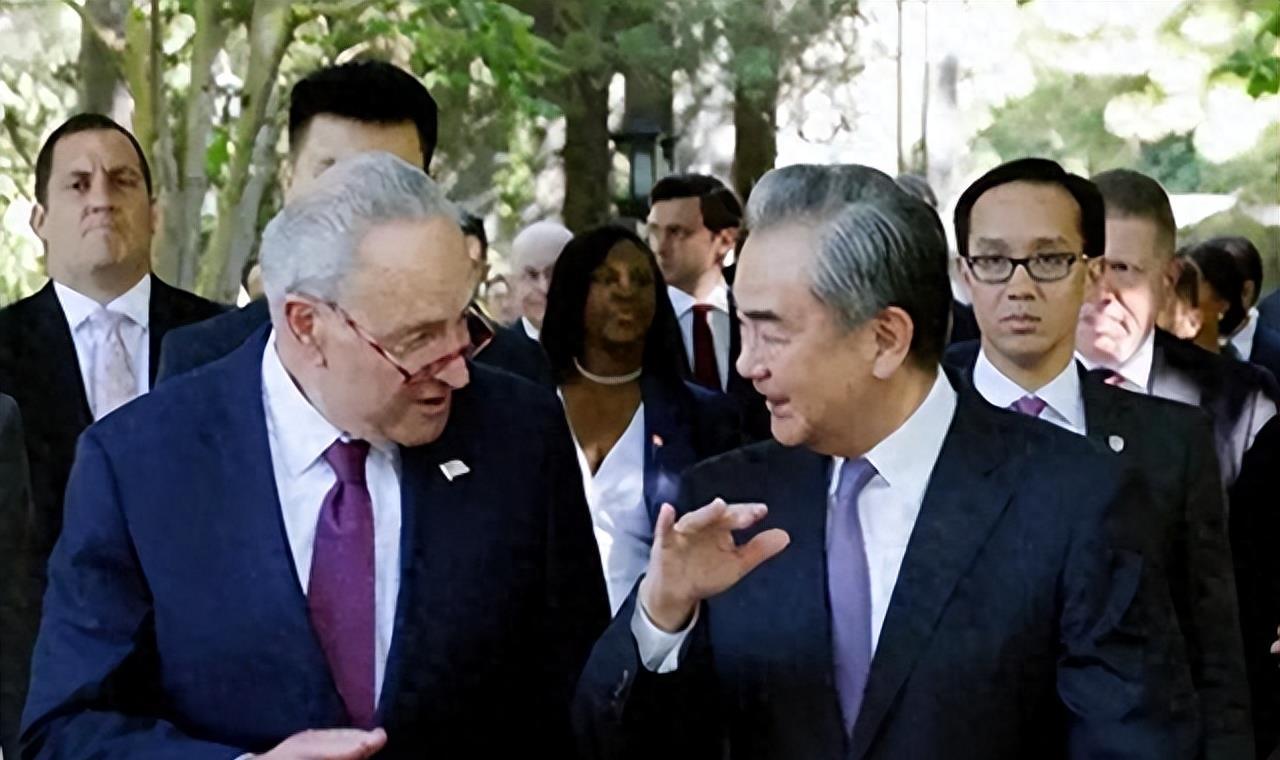 2024年资料免费大全,策略优化计划_轻量版18.268