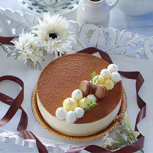 最新款蛋糕插排,最新款蛋糕插排，甜点艺术的革新与地位