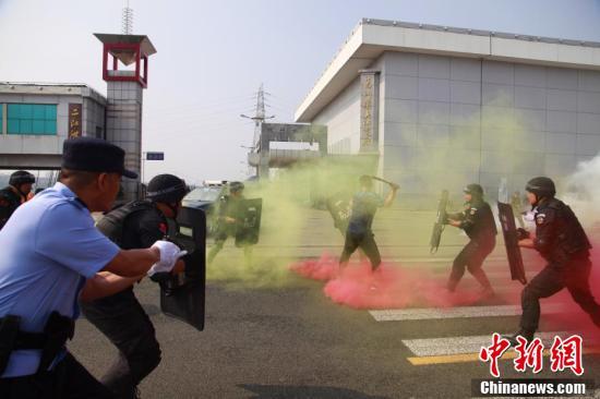 葛洲坝最新进展揭秘，跟进工程动态与学习相关技能的重要性