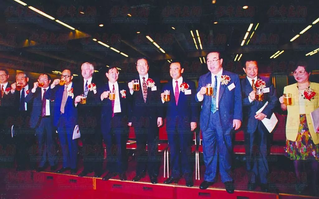 香港挂牌资料公开大全查询,高速响应计划执行_迷你版55.682