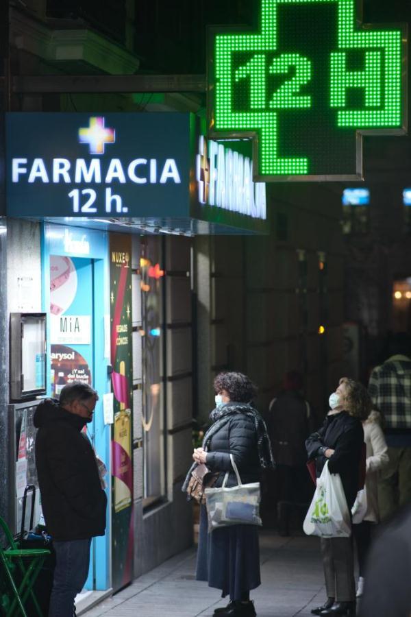 西班牙新冠疫情最新动态综述,最新论述与进展