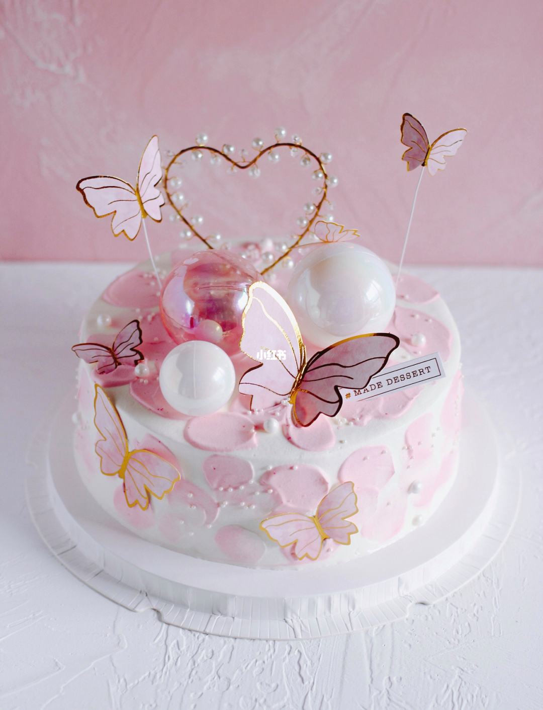 时尚女生蛋糕新款图片——探索甜品时尚世界