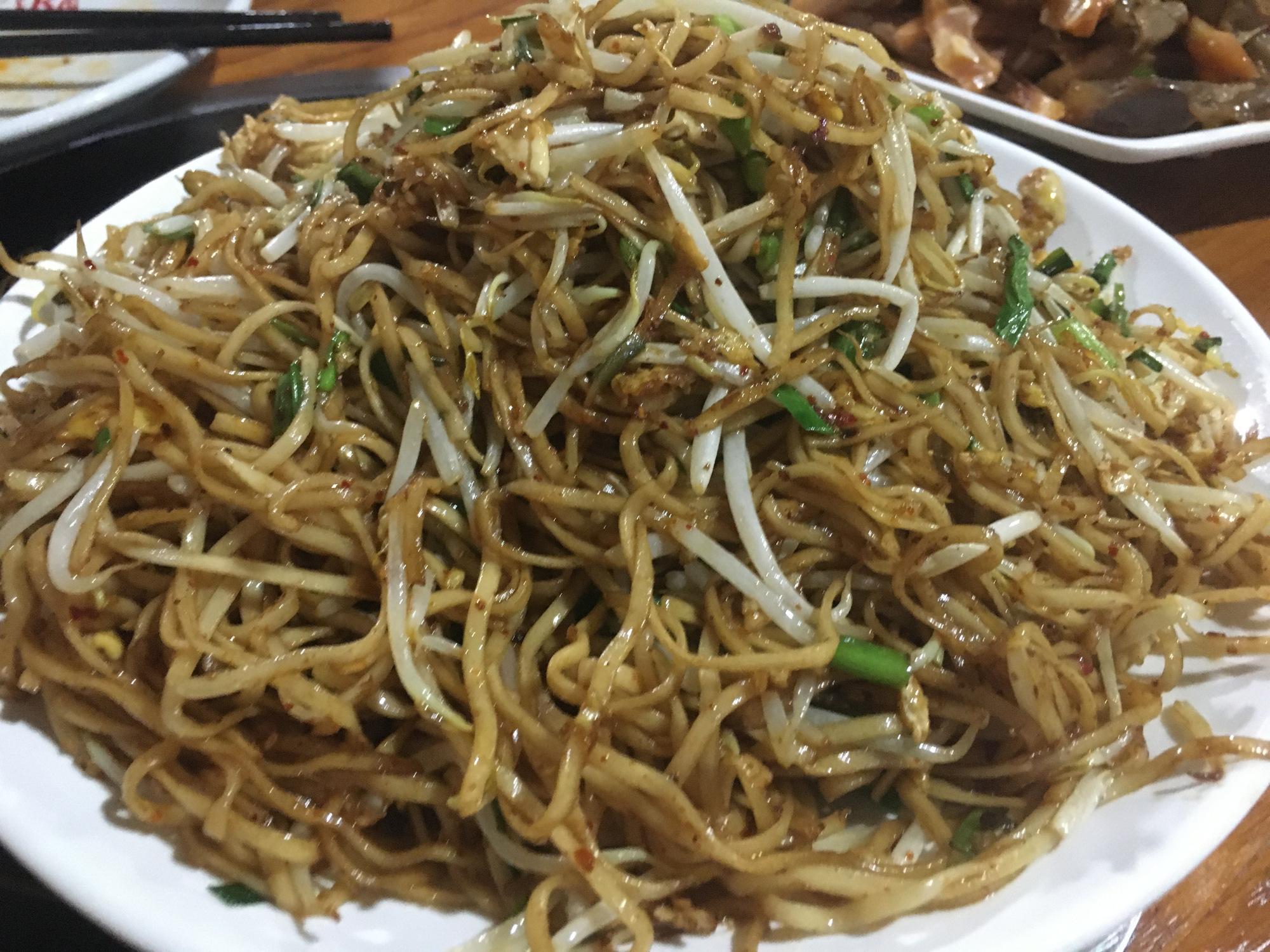 宅鱼最新破解版,宅鱼最新破解版，小巷深处的神秘美食探秘之旅