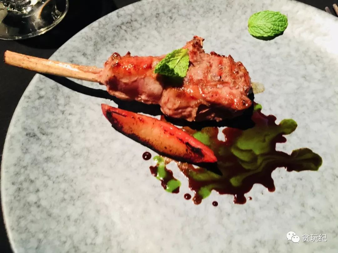 最新版孺子牛,最新版孺子牛,小巷中的美食秘境