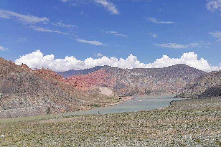 蓝溪镇最新一话，自然探索之旅，寻找内心的宁静与平和