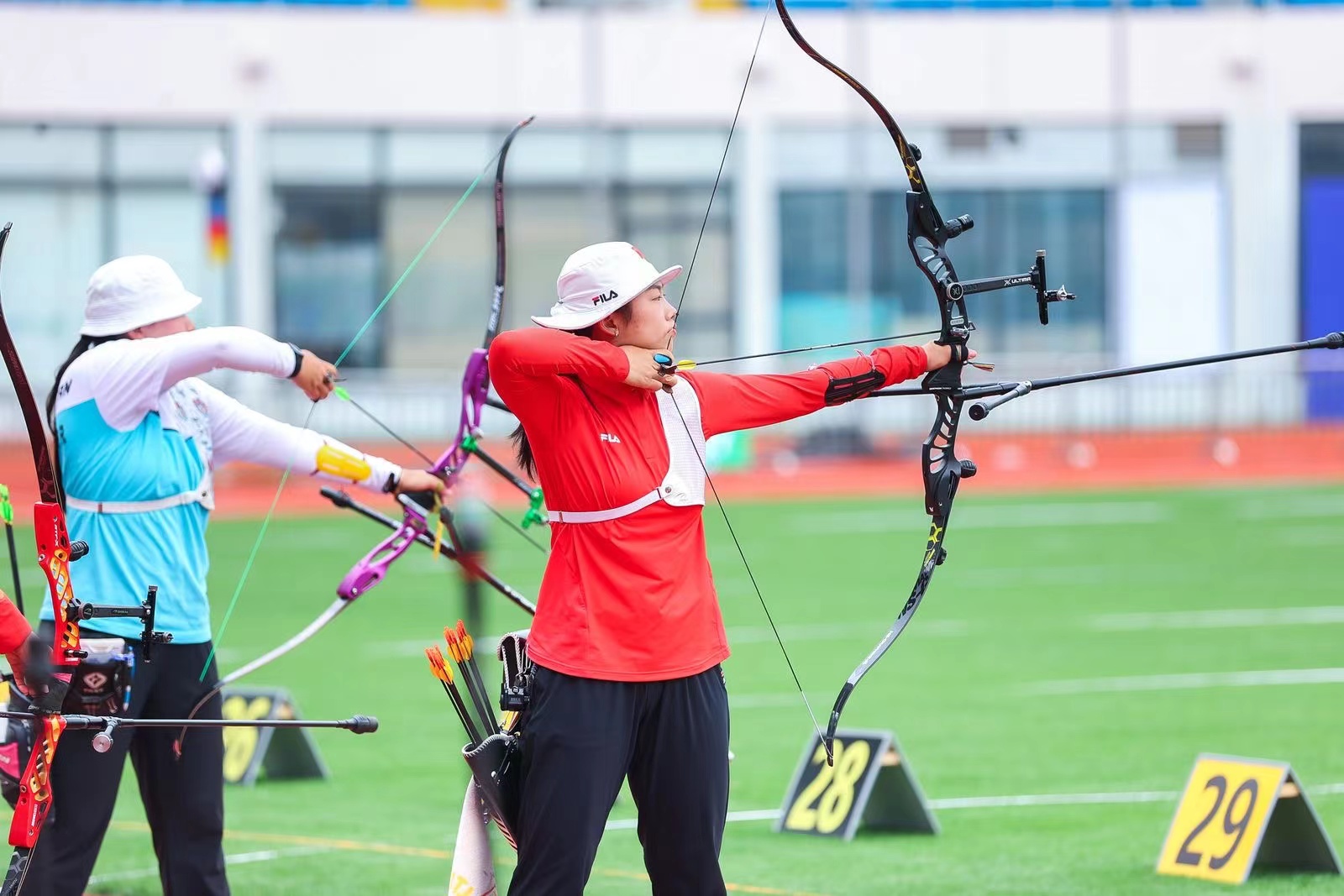 弓明星，星辉照耀时代领航者