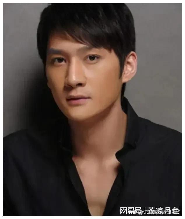 帅哥演员，颜值与演技的双重魅力展现