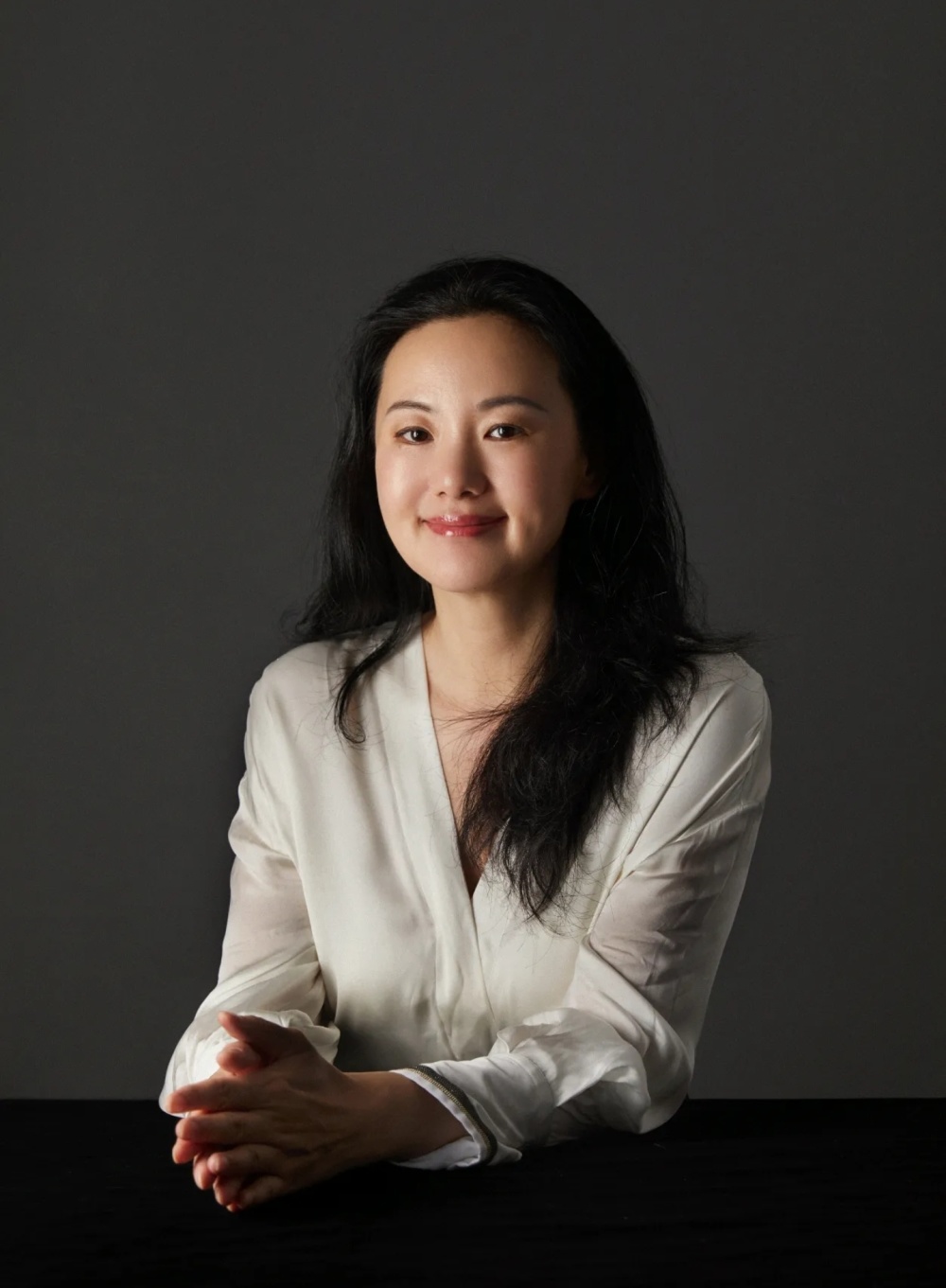 陈丽莎演员科技新品，未来生活体验，科技魅力新纪元独家呈现