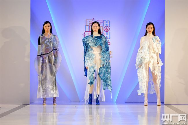 科技引领未来潮流，重塑生活品质——最新时尚秀场报道