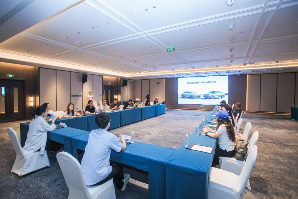 澳门雷锋精神论坛网站,即时解答解析分析_赋能版56.420